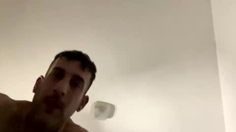 Adrianahotcuple online show from May 26, 2026, 2:07 am