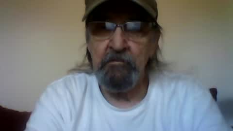 Snapshot of 1valentine chatting on June 13, 2026, 2:15 pm 1valentine online show from June 13, 2026, 2:15 pm