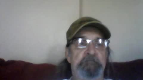 Snapshot of 1valentine chatting on June 15, 2026, 2:08 pm 1valentine online show from June 15, 2026, 2:08 pm