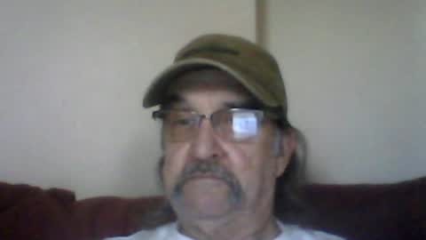 Snapshot of 1valentine chatting on July 5, 2026, 2:46 pm 1valentine online show from July 5, 2026, 2:46 pm