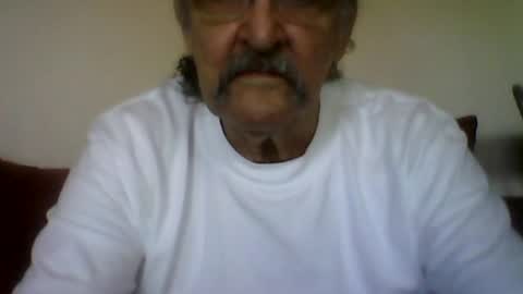 Snapshot of 1valentine chatting on July 10, 2026, 2:52 pm 1valentine online show from July 10, 2026, 2:52 pm