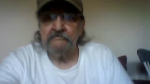 Snapshot of 1valentine chatting on July 18, 2026, 4:22 pm 1valentine online show from July 18, 2026, 4:22 pm