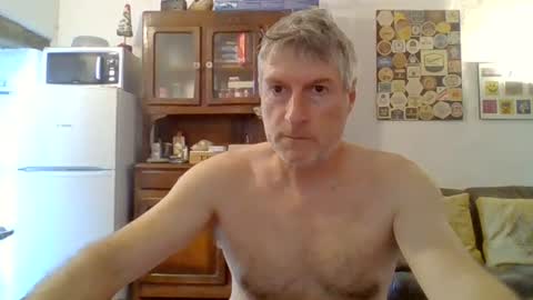 22esserre online show from June 18, 2026, 12:31 pm