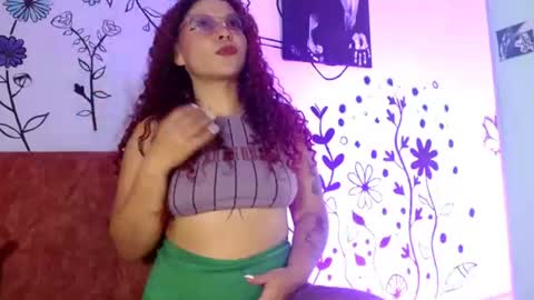 Violeta online show from July 6, 2026, 9:06 pm