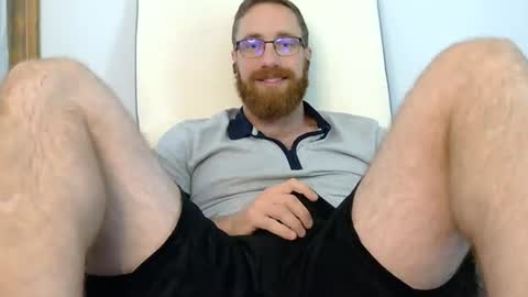 8InchesAndSomeHoles online show from July 14, 2026, 6:46 pm