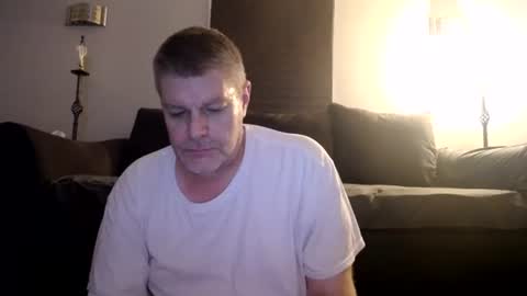 Snapshot of 989guy chatting on July 3, 2026, 3:02 am 989guy online show from July 3, 2026, 3:02 am
