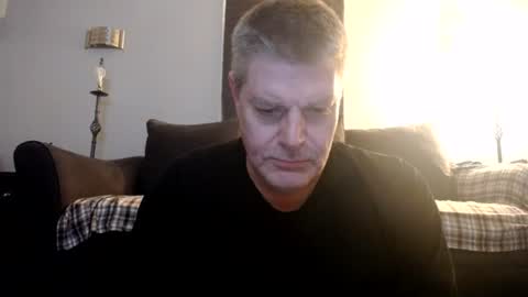 Snapshot of 989guy chatting on July 7, 2026, 12:46 am 989guy online show from July 7, 2026, 12:46 am