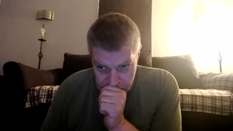 Snapshot of 989guy chatting on July 8, 2026, 2:05 am 989guy online show from July 8, 2026, 2:05 am