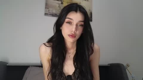 Snapshot of 9west chatting on June 29, 2026, 1:33 pm KARINA online show from June 29, 2026, 1:33 pm
