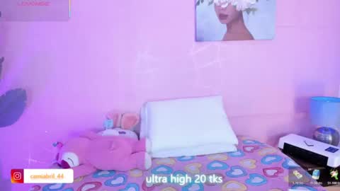 Abril  online show from July 13, 2026, 1:08 am