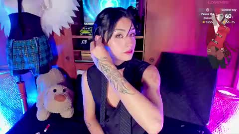 Angell Dustt  online show from July 22, 2026, 1:41 am