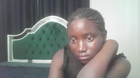 Snapshot of _cute_paloma chatting on March 24, 2026, 6:40 am paloma online show from March 24, 2026, 6:40 am