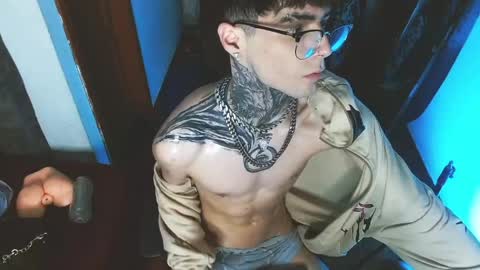 Nate Evans 50 OF online show from May 3, 2026, 7:31 pm