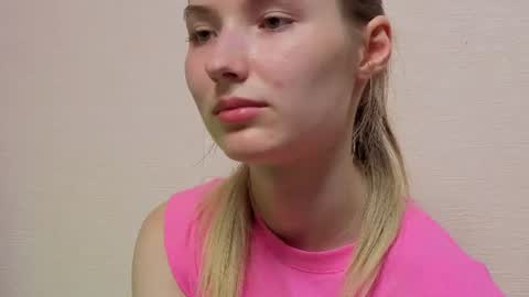 Snapshot of _kikiclark_ chatting on July 2, 2026, 7:20 pm _kikiclark_ online show from July 2, 2026, 7:20 pm