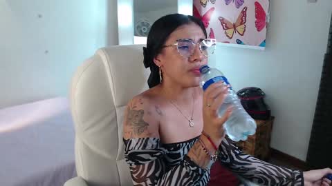Lili  online show from January 19, 2025, 8:30 pm