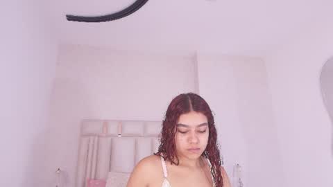 Mia  online show from June 25, 2026, 11:59 am