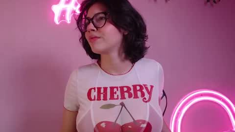 Hinata 3 online show from July 17, 2026, 1:18 pm