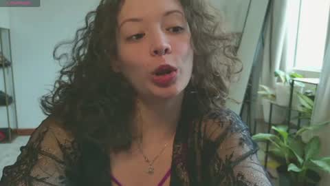 Mara Independent model online show from July 12, 2026, 7:49 pm