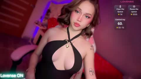 Snapshot of _nippleticklexxx chatting on July 28, 2026, 8:52 pm Lily online show from July 28, 2026, 8:52 pm