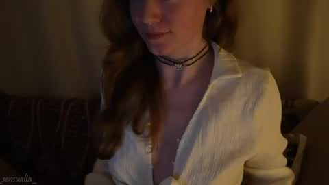 Snapshot of _sensualia_ chatting on May 31, 2026, 8:10 pm Lia online show from May 31, 2026, 8:10 pm