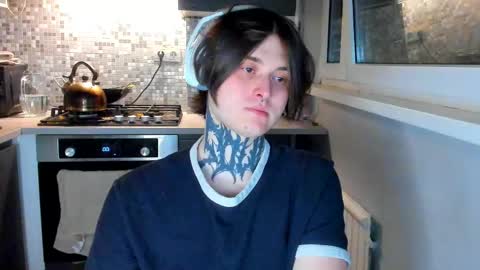 Snapshot of _torfin_ chatting on April 27, 2026, 11:14 pm _torfin_ online show from April 27, 2026, 11:14 pm