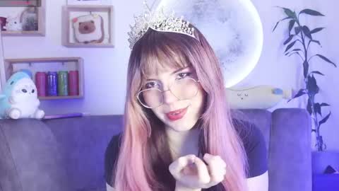 _yourcherrybomb online show from June 9, 2026, 5:41 am