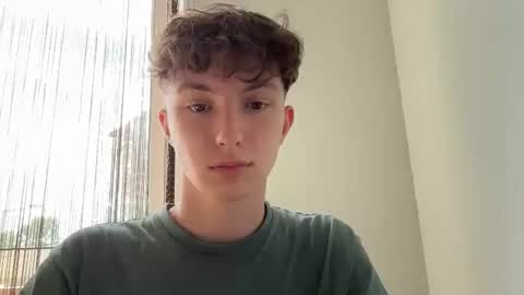 Snapshot of _zenvor_ chatting on July 8, 2026, 7:35 am Kirill online show from July 8, 2026, 7:35 am
