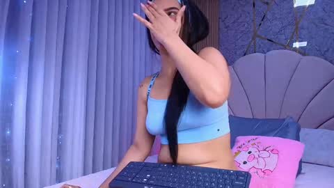 Snapshot of a_aisha chatting on May 27, 2026, 11:51 am Aisha online show from May 27, 2026, 11:51 am