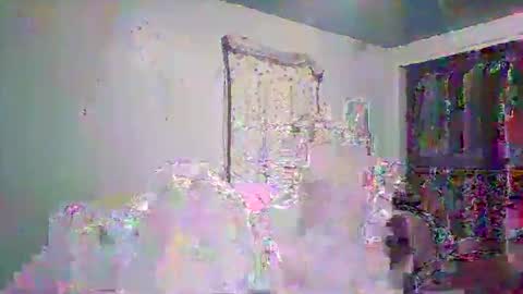 AJ online show from November 14, 2025, 6:56 am