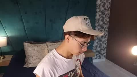 Aaron Ezequiel online show from June 23, 2026, 12:47 pm