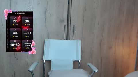 Snapshot of abii_27 chatting on January 7, 2026, 6:21 pm Abi online show from January 7, 2026, 6:21 pm