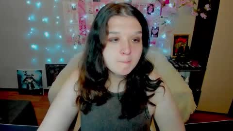 Kate online show from May 28, 2026, 1:25 am