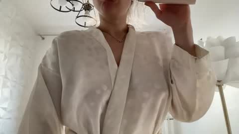 Melanie online show from July 12, 2026, 3:58 pm