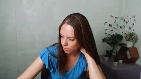 adamais_ online show from June 18, 2026, 9:14 am