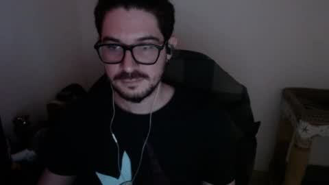 Snapshot of adamussutekh chatting on July 2, 2026, 1:50 pm Adam online show from July 2, 2026, 1:50 pm