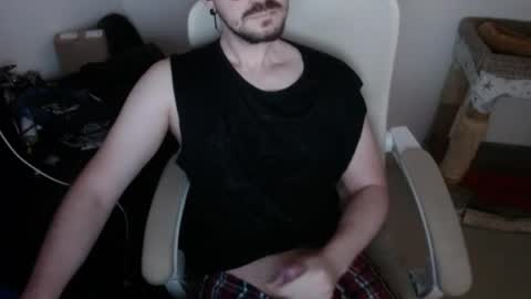 Snapshot of adamussutekh chatting on July 30, 2026, 2:05 pm Adam online show from July 30, 2026, 2:05 pm