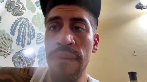 Snapshot of addictedtobustnloads1 chatting on May 31, 2026, 8:43 pm addictedtobustnloads1 online show from May 31, 2026, 8:43 pm