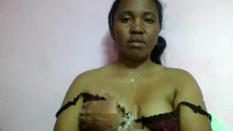 Snapshot of adelealy chatting on July 5, 2026, 4:58 pm adelealy online show from July 5, 2026, 4:58 pm
