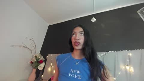 Snapshot of adharaharper chatting on June 2, 2026, 2:19 pm Adhara online show from June 2, 2026, 2:19 pm