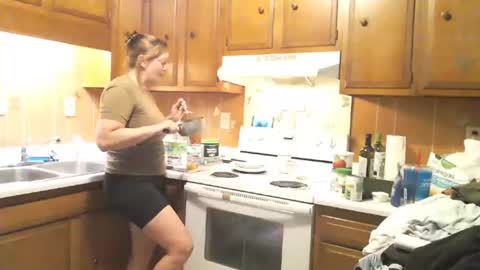 adorable22 online show from July 14, 2026, 2:05 am