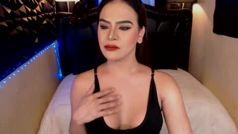 Snapshot of adorable_andrea chatting on June 21, 2026, 3:53 am adorable_andrea online show from June 21, 2026, 3:53 am