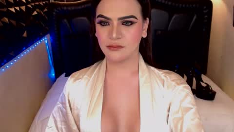 Snapshot of adorable_andrea chatting on July 17, 2026, 11:53 pm adorable_andrea online show from July 17, 2026, 11:53 pm