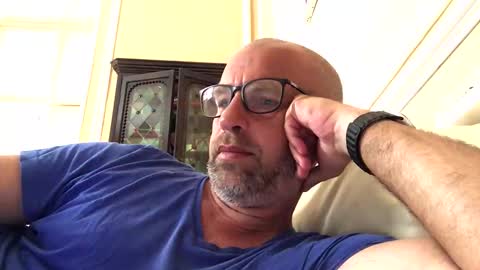 adrienfromparis online show from May 20, 2026, 9:59 am