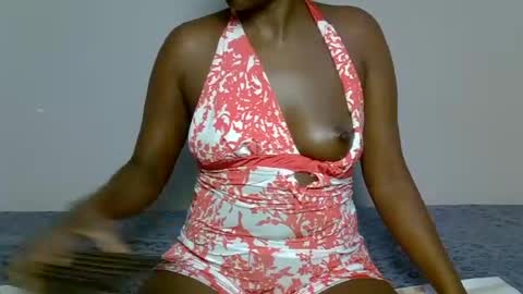Snapshot of africanuh chatting on July 14, 2026, 2:56 pm Africanuh online show from July 14, 2026, 2:56 pm