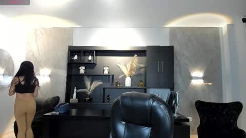 Snapshot of agathakondo chatting on June 25, 2026, 10:03 pm Agatha online show from June 25, 2026, 10:03 pm