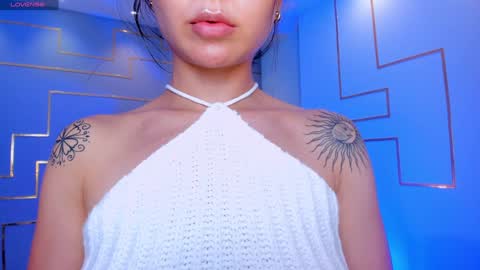  AILEEN VEGA  online show from January 20, 2025, 7:35 pm