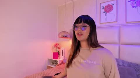 Aily Yozuko online show from May 21, 2026, 2:40 am