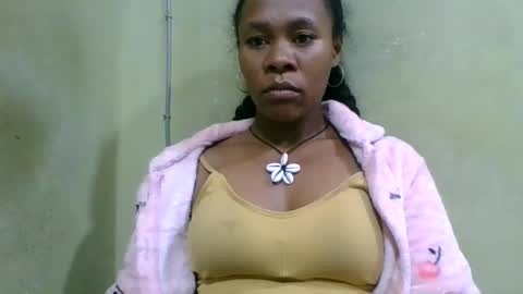 aimee982179 online show from June 1, 2026, 2:19 pm