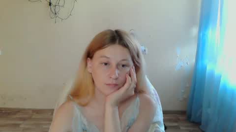 Snapshot of alalaska_ana chatting on July 7, 2026, 12:53 pm Anna online show from July 7, 2026, 12:53 pm