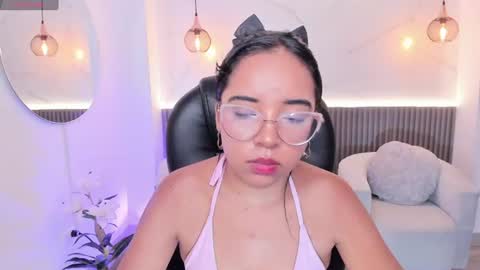 Snapshot of alana_martiins chatting on June 16, 2026, 6:54 pm alana online show from June 16, 2026, 6:54 pm